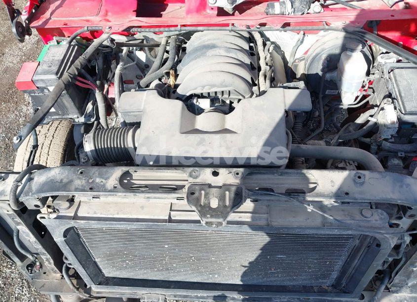 Photo 10 of 2016 Chevrolet Silverado 1500 1LT (VIN 1GCUKREC4GF167939)