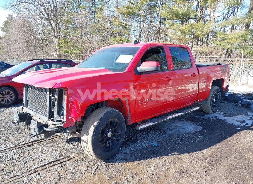 Photo 2 of 2016 Chevrolet Silverado 1500 1LT (VIN 1GCUKREC4GF167939)