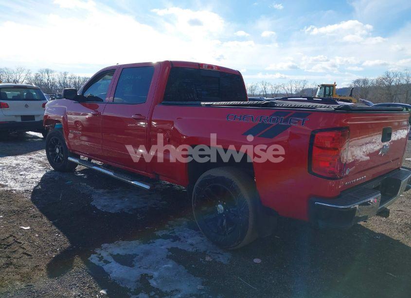 Photo 3 of 2016 Chevrolet Silverado 1500 1LT (VIN 1GCUKREC4GF167939)