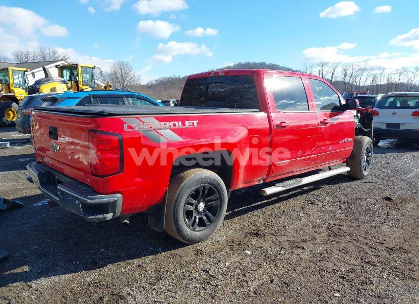 Photo 4 of 2016 Chevrolet Silverado 1500 1LT (VIN 1GCUKREC4GF167939)