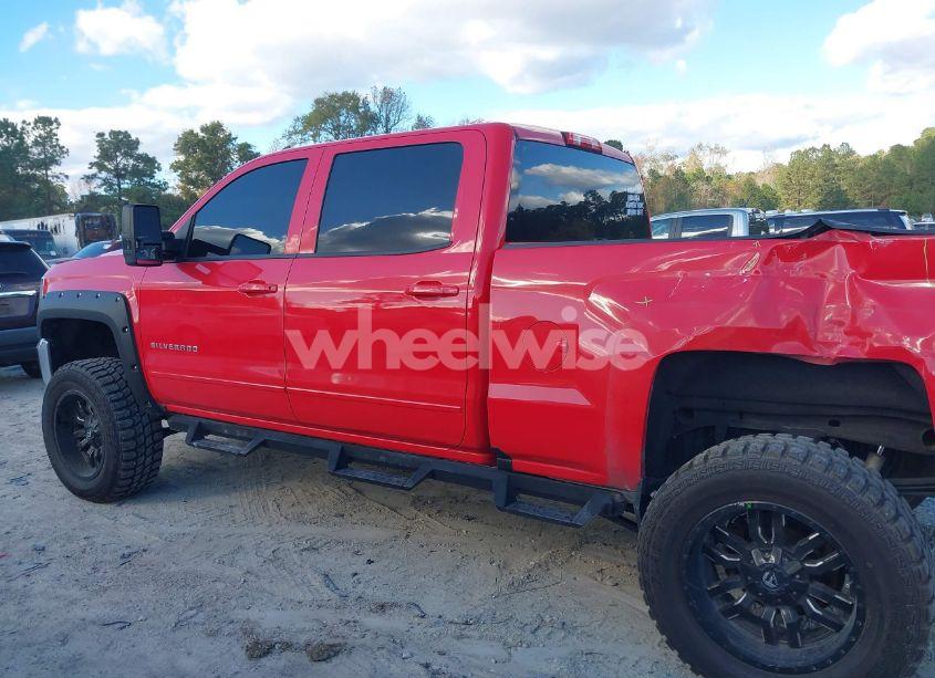 Photo 15 of 2017 Chevrolet Silverado 1500 1LT (VIN 1GCUKREC4HF147045)