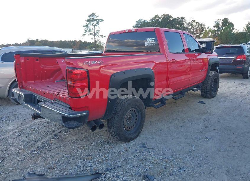 Photo 4 of 2017 Chevrolet Silverado 1500 1LT (VIN 1GCUKREC4HF147045)