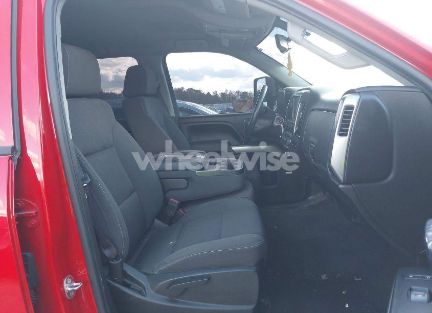 Photo 5 of 2017 Chevrolet Silverado 1500 1LT (VIN 1GCUKREC4HF147045)