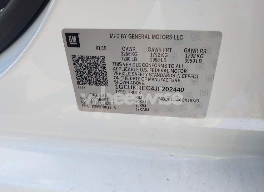 Photo 9 of 2018 Chevrolet Silverado 1500 1LT (VIN 1GCUKREC4JF202440)