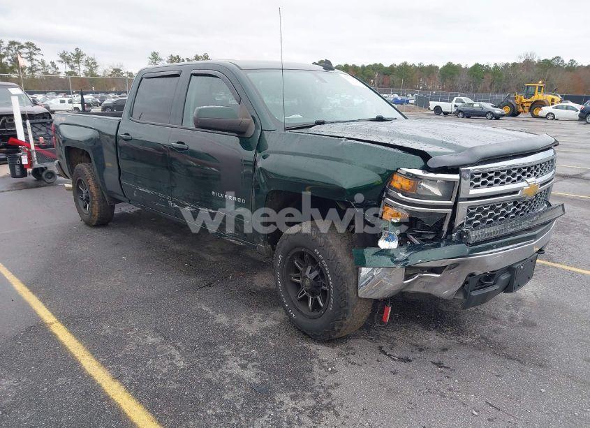 2015 Chevrolet Silverado 1500 1LT (VIN 1GCUKREC5FF198065) main photo