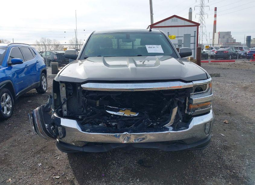 Photo 12 of 2017 Chevrolet Silverado 1500 1LT (VIN 1GCUKREC5HF155459)