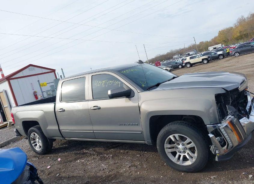 Photo 13 of 2017 Chevrolet Silverado 1500 1LT (VIN 1GCUKREC5HF155459)