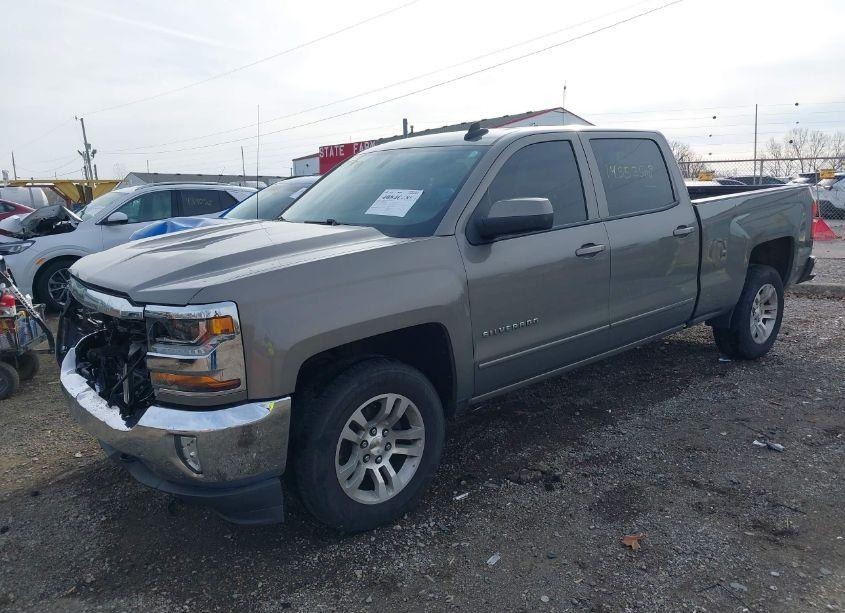 Photo 2 of 2017 Chevrolet Silverado 1500 1LT (VIN 1GCUKREC5HF155459)