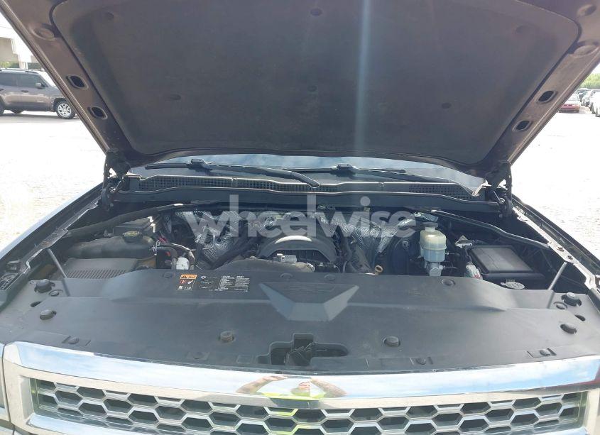 Photo 10 of 2015 Chevrolet Silverado 1500 1LT (VIN 1GCUKREC7FF198715)