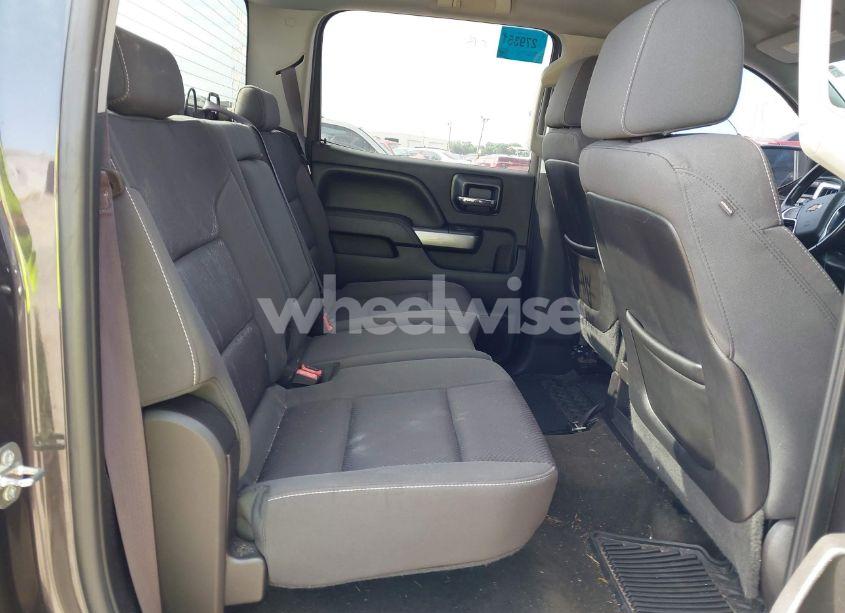 Photo 8 of 2015 Chevrolet Silverado 1500 1LT (VIN 1GCUKREC7FF198715)