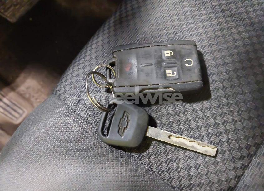 Photo 11 of 2015 Chevrolet Silverado 1500 1LT (VIN 1GCUKREC7FF199931)