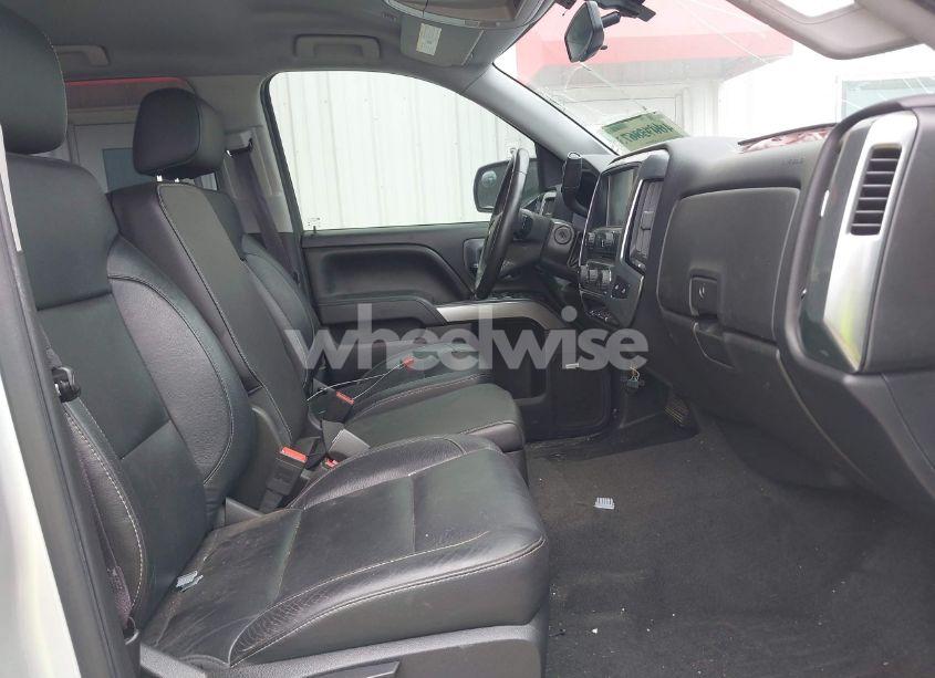 Photo 5 of 2015 Chevrolet Silverado 1500 1LT (VIN 1GCUKREC7FF202620)