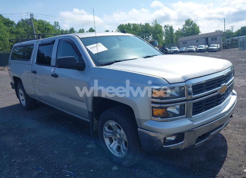 2014 Chevrolet Silverado 1500 2LT (VIN 1GCUKREC8EF194719) main photo