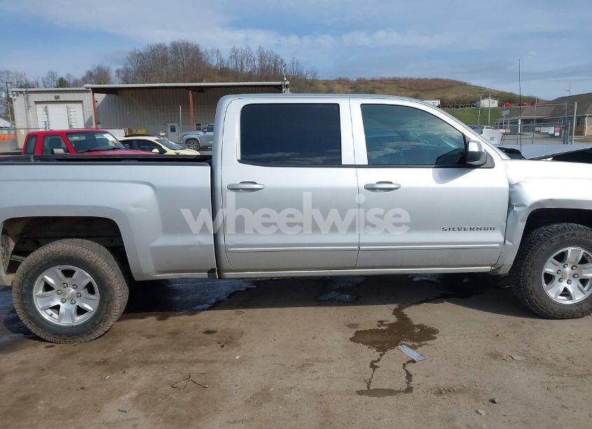 Photo 13 of 2016 Chevrolet Silverado 1500 1LT (VIN 1GCUKREC9GF229979)