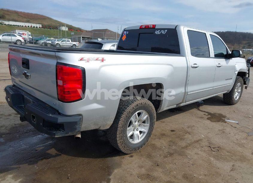 Photo 4 of 2016 Chevrolet Silverado 1500 1LT (VIN 1GCUKREC9GF229979)