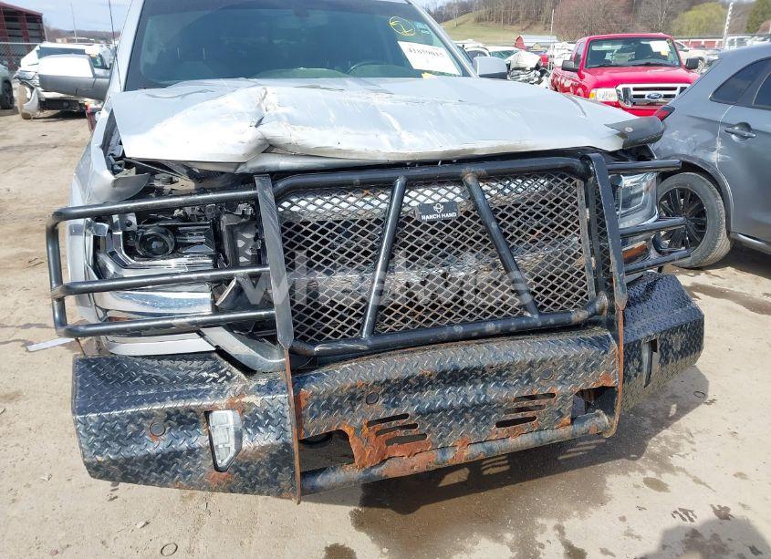 Photo 6 of 2016 Chevrolet Silverado 1500 1LT (VIN 1GCUKREC9GF229979)