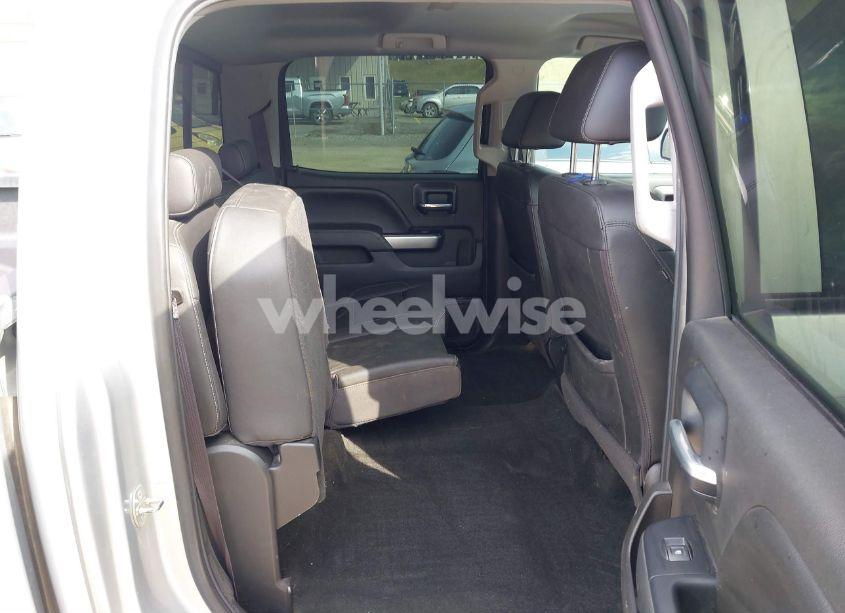 Photo 8 of 2016 Chevrolet Silverado 1500 1LT (VIN 1GCUKREC9GF229979)