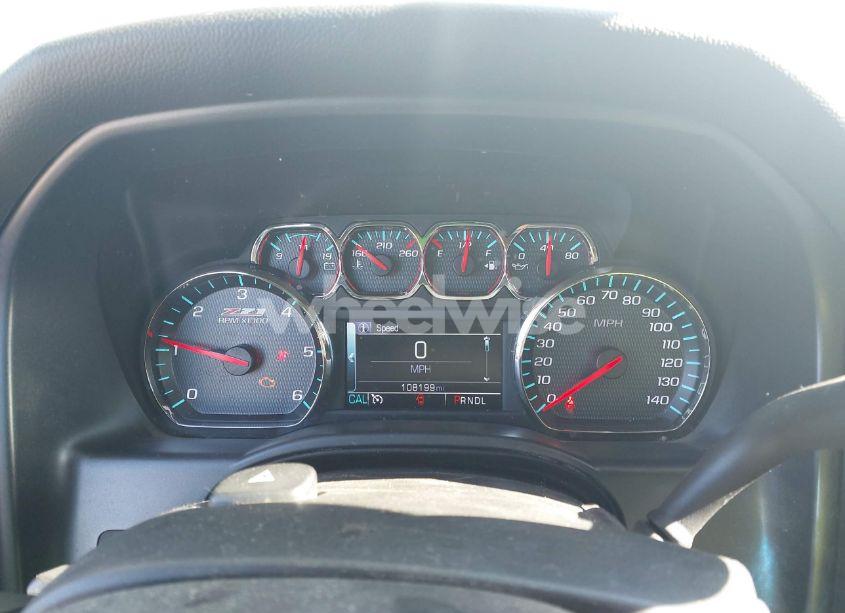 Photo 7 of 2018 Chevrolet Silverado 1500 2LT (VIN 1GCUKRECXJF180945)