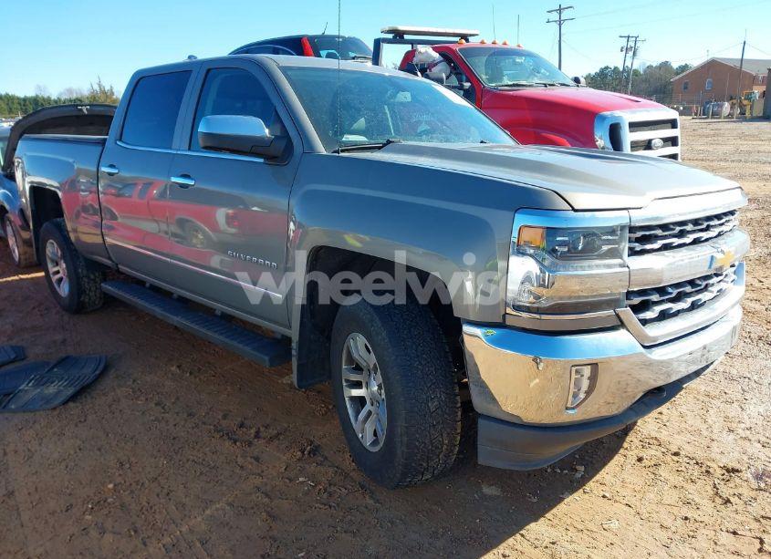 2017 Chevrolet Silverado 1500 1LZ (VIN 1GCUKSEC4HF118457) main photo