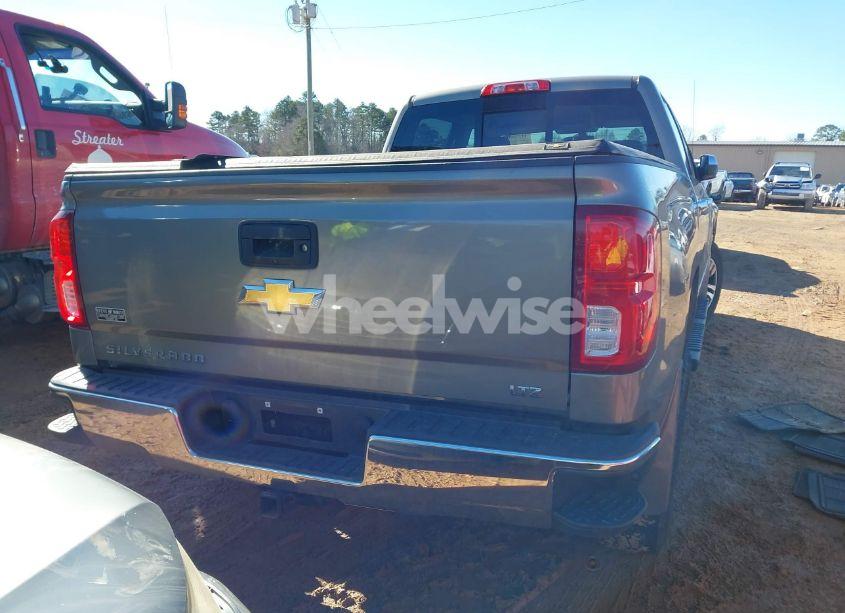 Photo 16 of 2017 Chevrolet Silverado 1500 1LZ (VIN 1GCUKSEC4HF118457)