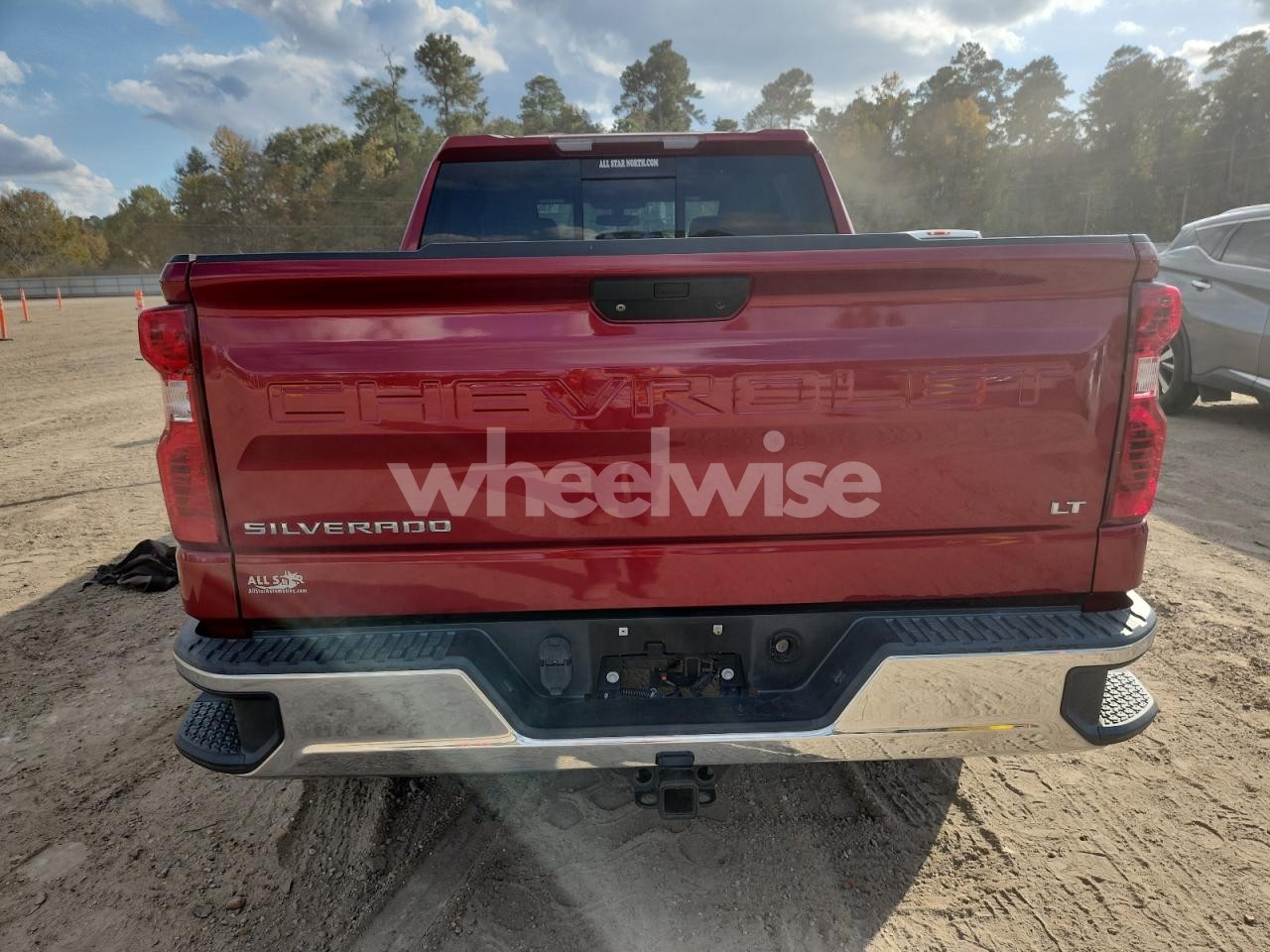 Photo 6 of 2019 CHEVROLET SILVERADO C1500 LT (VIN 1GCUWCED0KZ117623)