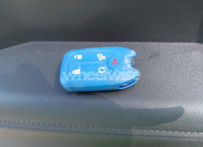 Photo 11 of 2019 Chevrolet Silverado 1500 LT (VIN 1GCUWCED6KZ173369)