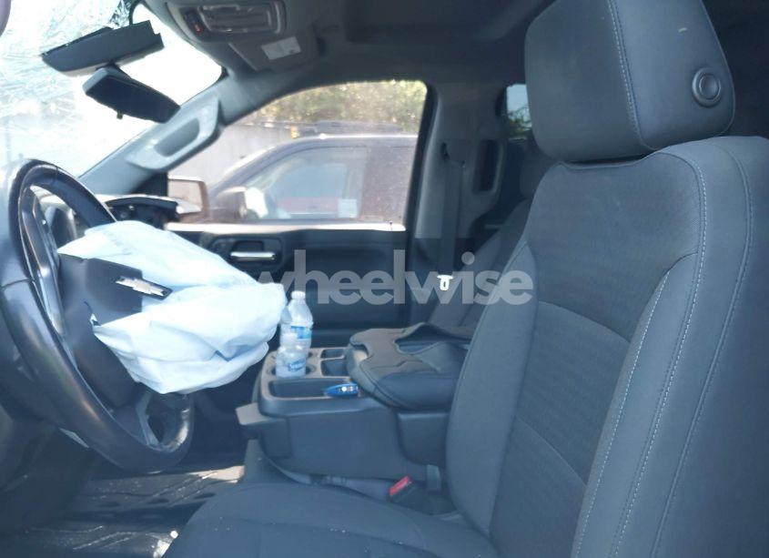 Photo 17 of 2019 Chevrolet Silverado 1500 LT (VIN 1GCUWCED6KZ173369)