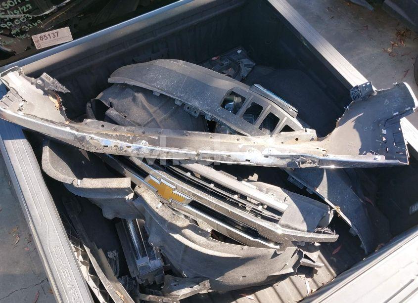 Photo 19 of 2019 Chevrolet Silverado 1500 LT (VIN 1GCUWCED6KZ173369)