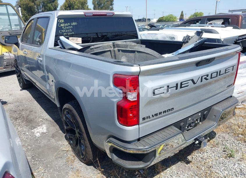 Photo 3 of 2019 Chevrolet Silverado 1500 LT (VIN 1GCUWCED6KZ173369)