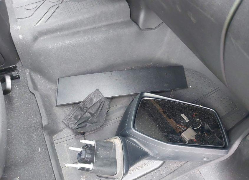 Photo 18 of 2019 Chevrolet Silverado 1500 RST (VIN 1GCUWDED8KZ155607)