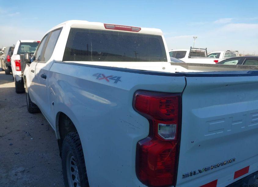 Photo 3 of 2019 Chevrolet Silverado 1500 WORK TRUCK (VIN 1GCUYAEF0KZ371445)