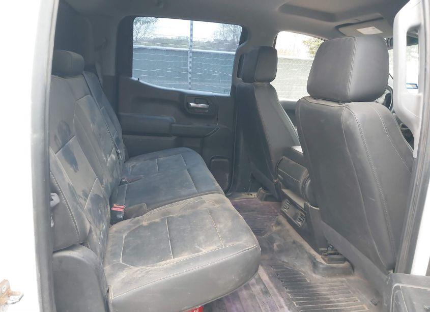 Photo 8 of 2019 Chevrolet Silverado 1500 WORK TRUCK (VIN 1GCUYAEF0KZ371445)