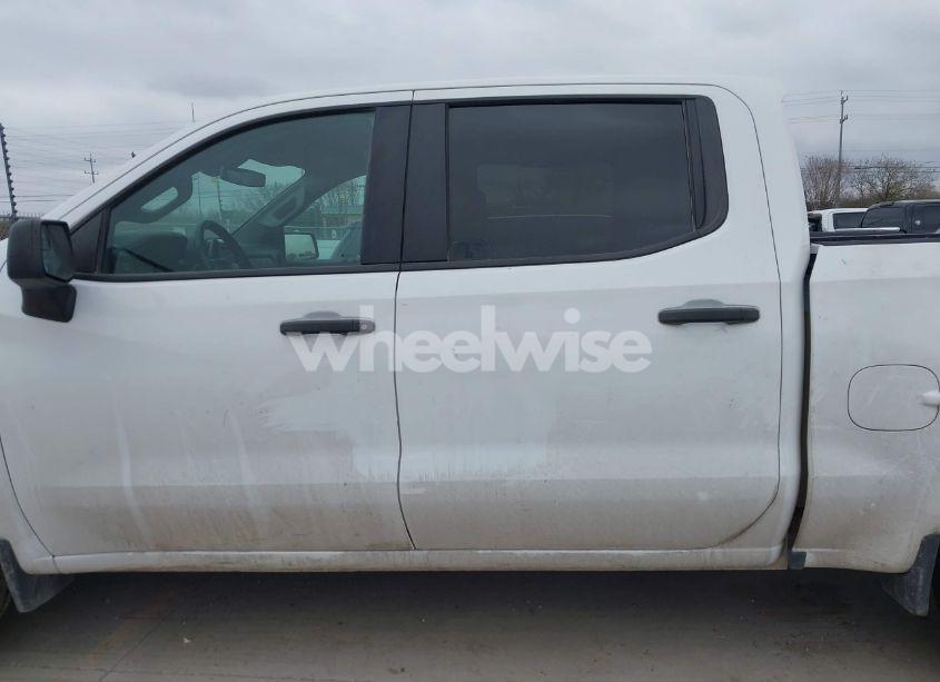 Photo 14 of 2019 Chevrolet Silverado 1500 WORK TRUCK (VIN 1GCUYAEF1KZ311822)