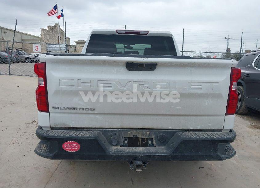 Photo 16 of 2019 Chevrolet Silverado 1500 WORK TRUCK (VIN 1GCUYAEF1KZ311822)
