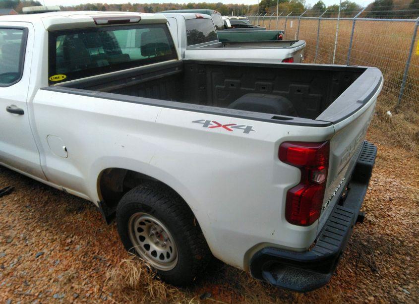 Photo 3 of 2019 Chevrolet Silverado 1500 WORK TRUCK (VIN 1GCUYAEF2KZ255521)
