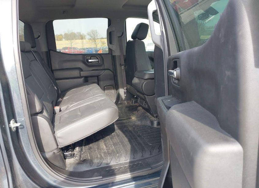 Photo 8 of 2019 Chevrolet Silverado 1500 WORK TRUCK (VIN 1GCUYAEF4KZ313662)