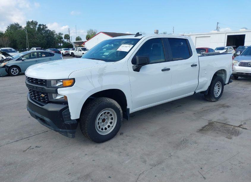 Photo 2 of 2021 Chevrolet Silverado 1500 (VIN 1GCUYAEF9MZ287286)