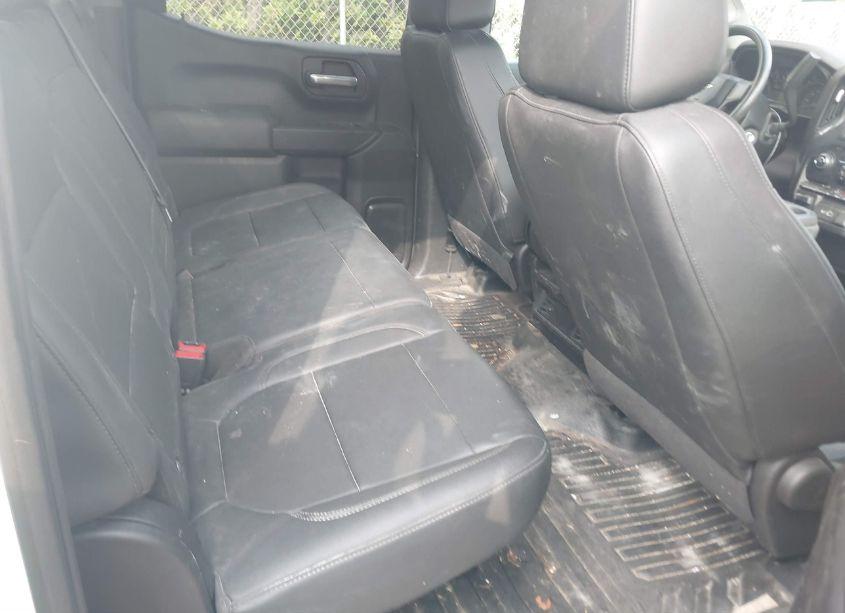 Photo 8 of 2021 Chevrolet Silverado 1500 (VIN 1GCUYAEF9MZ287286)