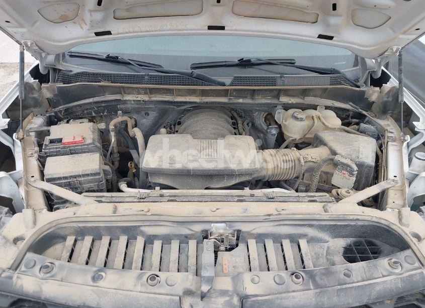 Photo 10 of 2019 Chevrolet Silverado 1500 WORK TRUCK (VIN 1GCUYAEFXKZ179837)