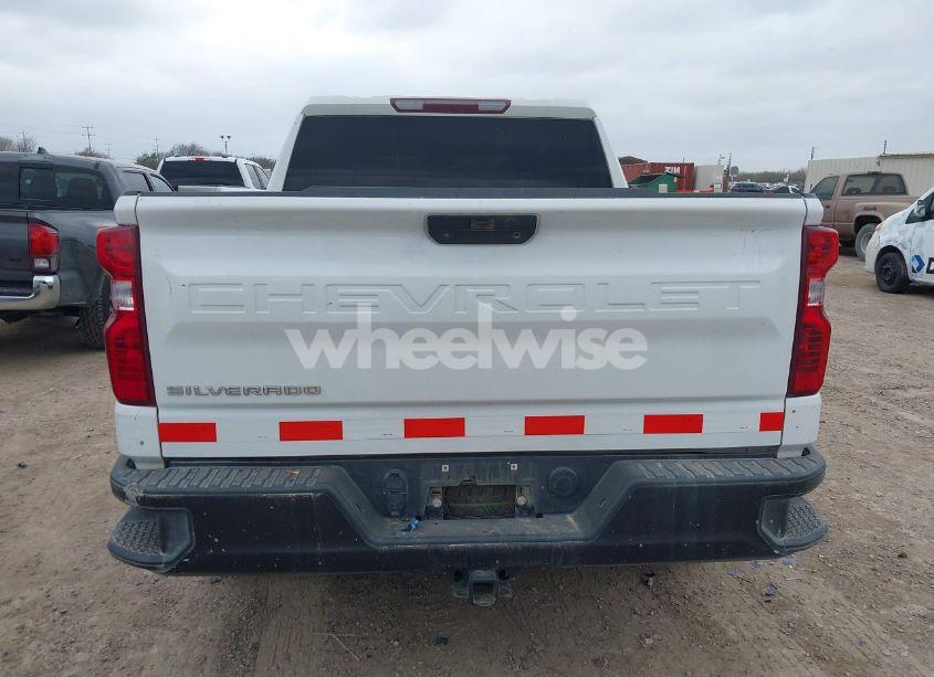 Photo 17 of 2019 Chevrolet Silverado 1500 WORK TRUCK (VIN 1GCUYAEFXKZ179837)