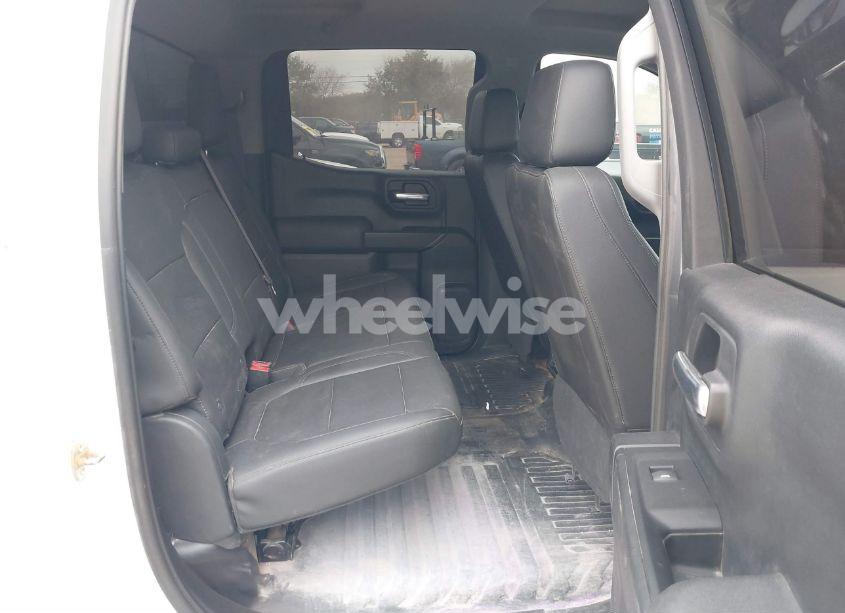 Photo 8 of 2019 Chevrolet Silverado 1500 WORK TRUCK (VIN 1GCUYAEFXKZ179837)