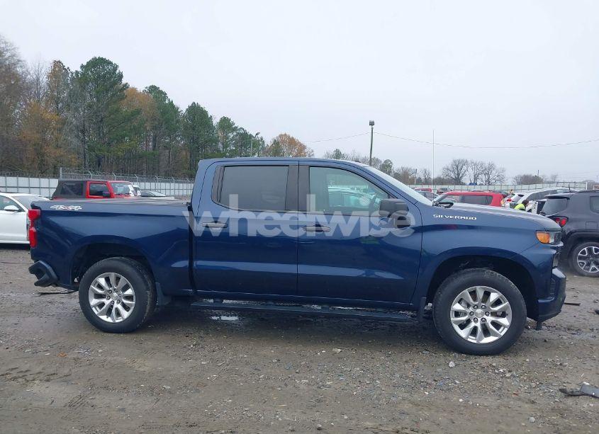 Photo 13 of 2020 Chevrolet Silverado 1500 4WD SHORT BED CUSTOM (VIN 1GCUYBEF2LZ367369)