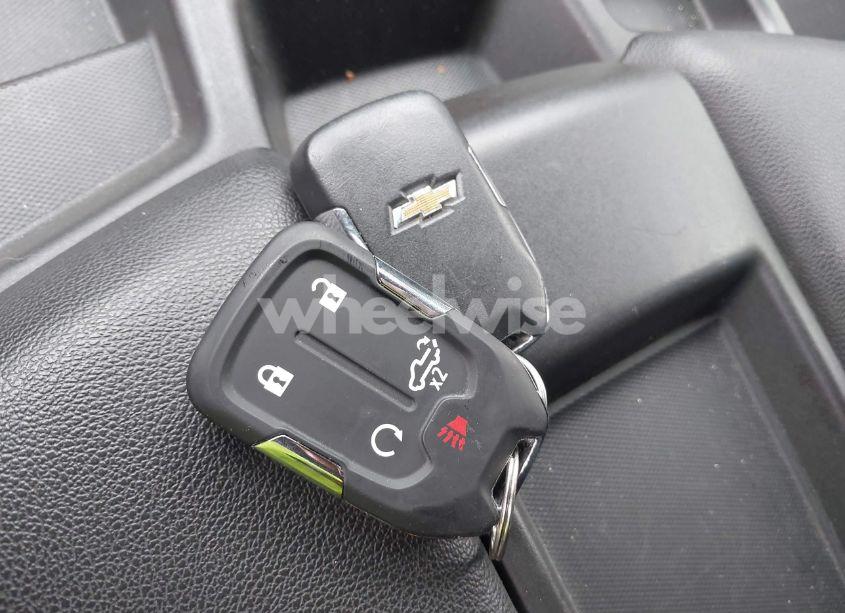 Photo 11 of 2019 Chevrolet Silverado 1500 LT (VIN 1GCUYDED0KZ106606)