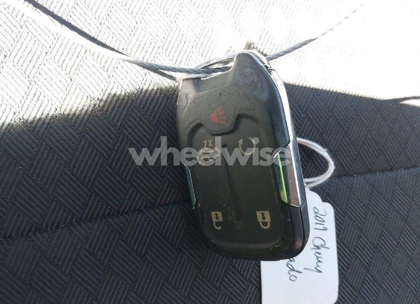 Photo 11 of 2019 Chevrolet Silverado 1500 LT (VIN 1GCUYDED0KZ124846)