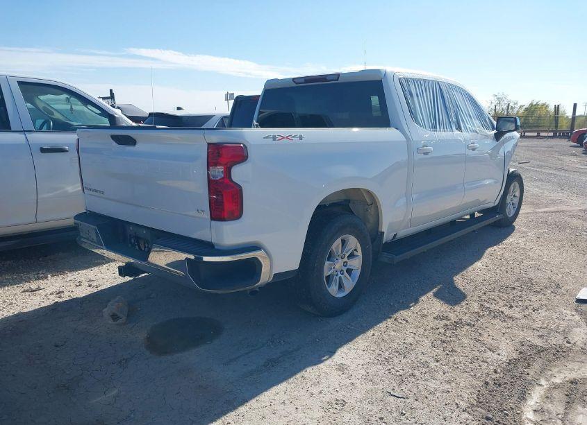 Photo 4 of 2020 Chevrolet Silverado 1500 4WD SHORT BED LT (VIN 1GCUYDED0LZ102721)