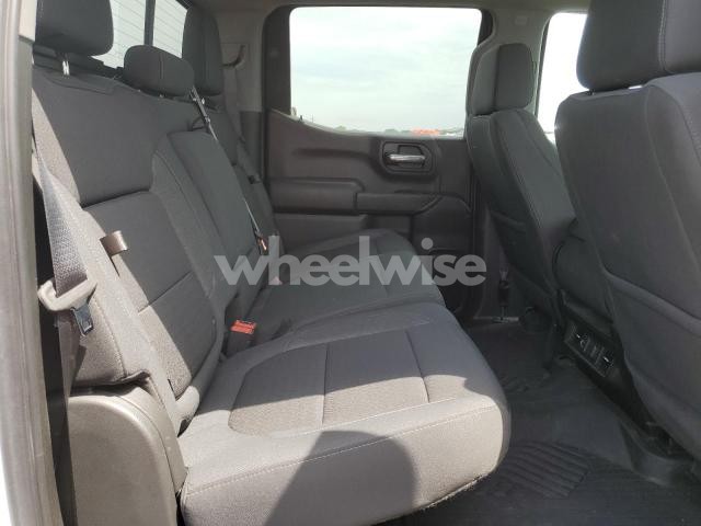 Photo 4 of 2021 CHEVROLET SILVERADO K1500 LT N/A (VIN 1GCUYDED0MZ353529)