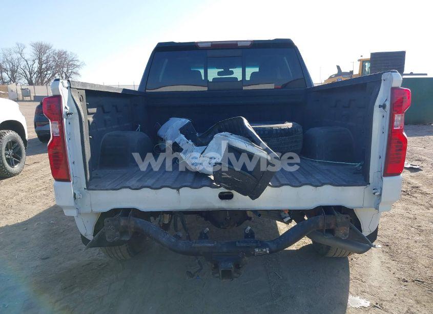 Photo 17 of 2019 Chevrolet Silverado 1500 LT (VIN 1GCUYDED1KZ139906)