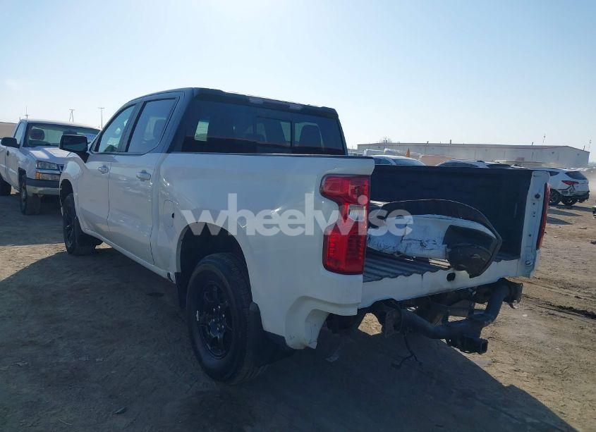 Photo 3 of 2019 Chevrolet Silverado 1500 LT (VIN 1GCUYDED1KZ139906)