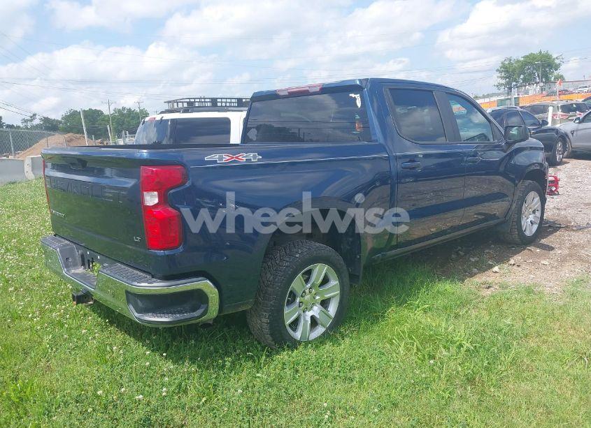 Photo 4 of 2019 Chevrolet Silverado 1500 LT (VIN 1GCUYDED1KZ225829)