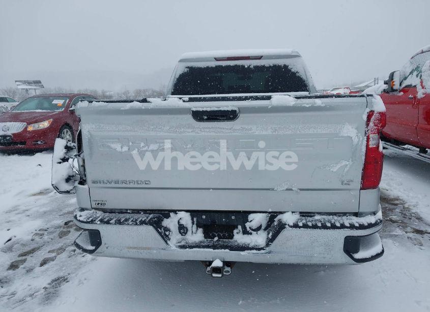 Photo 17 of 2020 Chevrolet Silverado 1500 4WD SHORT BED LT/4WD STANDARD BED LT (VIN 1GCUYDED2LZ196696)